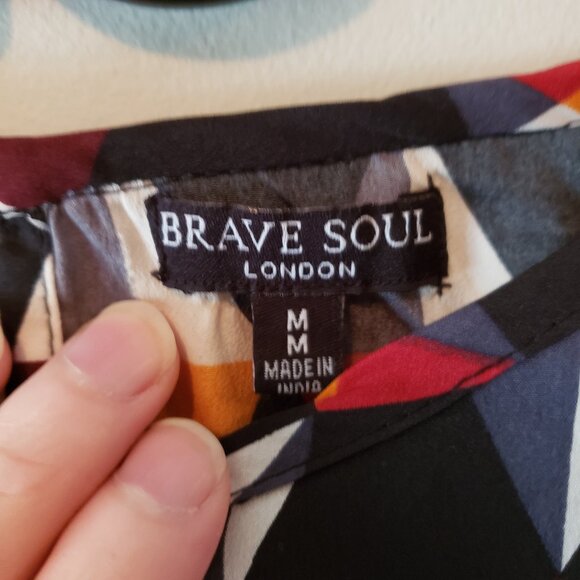 Brave Soul Vibrant Patterned Long-Sleeve Mini Dress Medium. - Picture 5 of 5